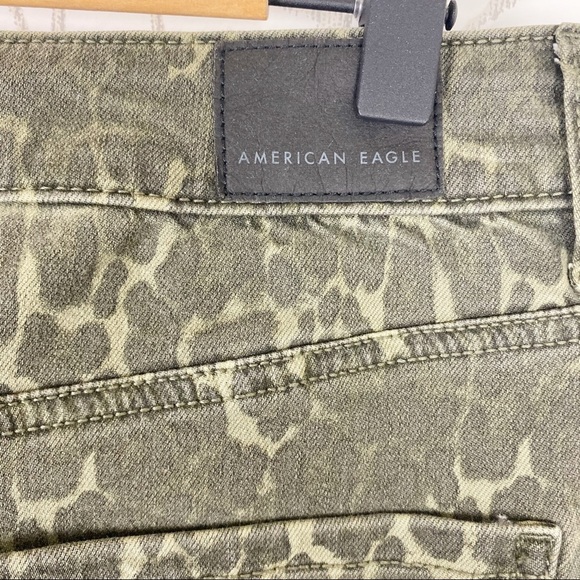 AEO Next Level Stretch Camo Print Denim Jean Skirt - Picture 4 of 10